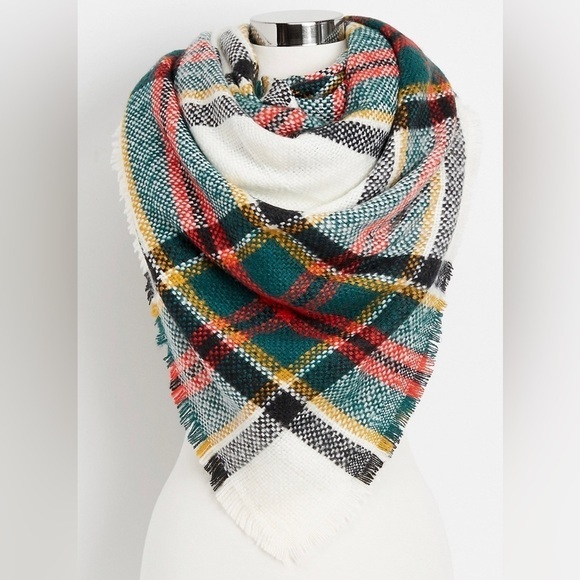 MAURICES plaid woven‎ blanket scarf - Picture 1 of 4